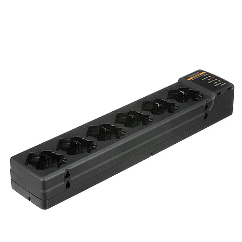 pmln7101a_Chargers_03.jpg